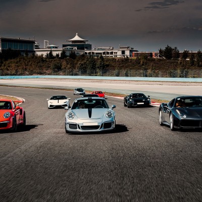 Leilão Online - Terminado - Automóveis Desportivos - Item Retirados