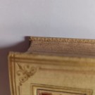 Item negociação particular próximo com bloco estático duplicado